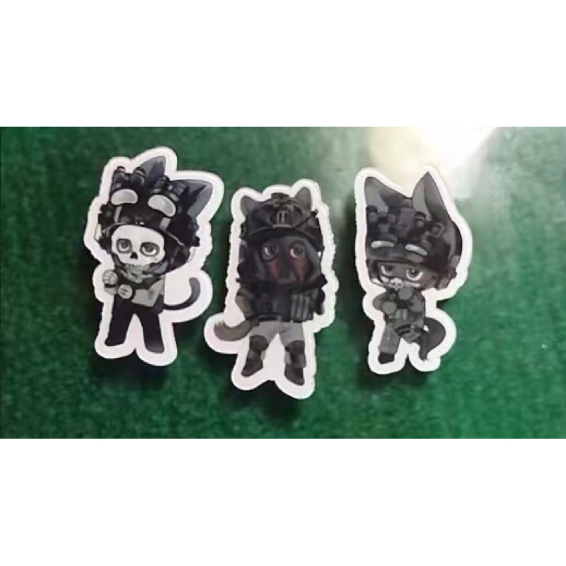 Móc khoá điện thoại và pin cài Ghost, Keegan, konig [ Call Of Duty ]