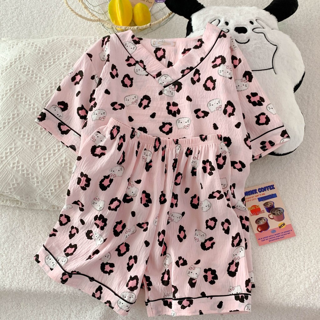 Bộ đồ ngủ cổ chữ V màu xanh đậm KT Cat Nữ mùa hè Phim hoạt hình ngọt ngào Quần Short ngắn tay Bộ đồ mặc nhà [BL]