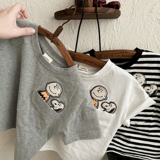 Áo thun cotton mùa hè cho trẻ em, tay ngắn sọc, in hình hoạt hình, có túi, thoải mái cho bé trai và bé gái