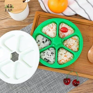Máy Làm Cơm 6 Ngăn Mới Nhất Báo Chí Chống Dính DIY Nhựa Hình Tam Giác Khuôn Cơm Sushi Dụng Cụ Nhà Bếp Hộp Cơm Trưa EMKK