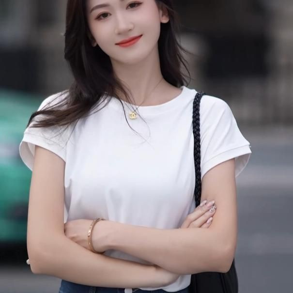 Áo thun tay hến nữ basic trơn cotton big size cổ tròn thời trang nữ (Datthustore - ms50)