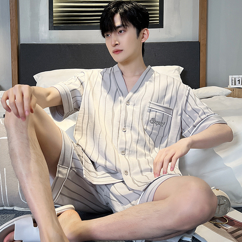 Bộ đồ ngủ nam Cotton nguyên chất Bộ đồ ngắn tay 2024 Áo len Cardigan thông thường mới