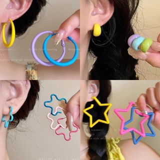 Vòng tai màu dopamine mới mùa hè với khóa tai phóng đại và ngọt ngào