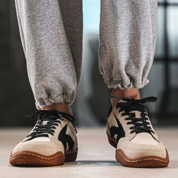 Giày Nam Huấn Luyện Đức Mùa Xuân 2024 Thoáng Khí Mỹ Retro Giày Thể Thao Nam Giày Đế Bằng Phù Hợp Với Giày Hợp Thời Trang Tập Luyện Đức Giày Nam Mùa Xuân 2024 Thoáng Khí Mỹ Retro Giày Thể Thao Nam Giày