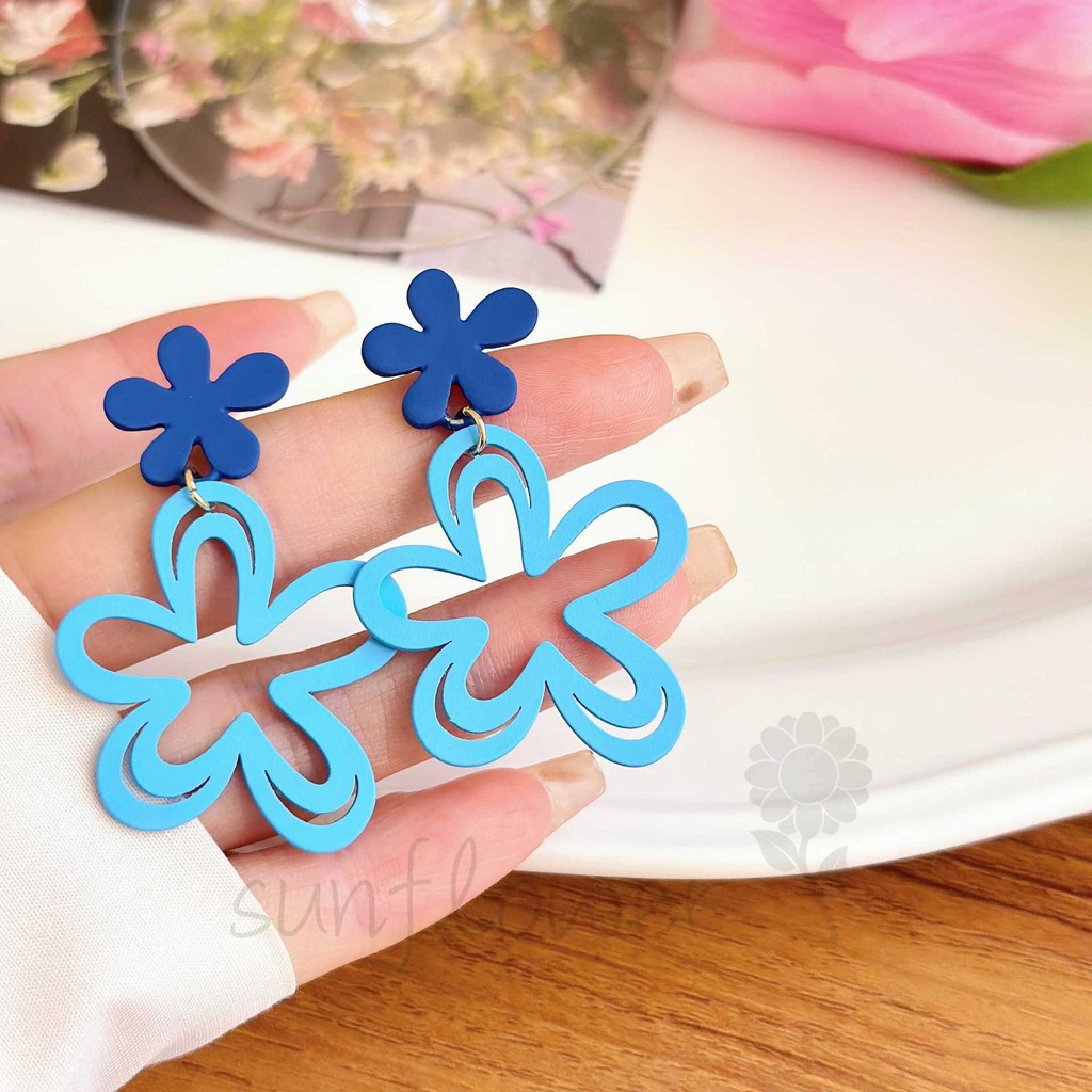 [hướng dương] Bông tai hoa rỗng Dopamine Sweet Fresh