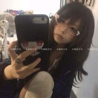Khung kính màu hồng kitty dễ thương