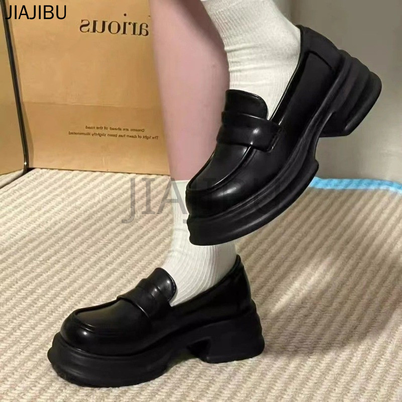 Size 35-45 Giày Nữ Cỡ Lớn Giày Đi Học Cao Gót Màu Đen Phong Cách Học Sinh Giày Da Nhỏ Kiểu Dáng Phong Cách Anh Quốc Đế Dày Chống Trượt Kiểu Dáng Lolita Korean Fashion Platform Cosplay Slip-on Platform Mary Jane Shoes Retro Japanese JK Uniform Doll Shoes