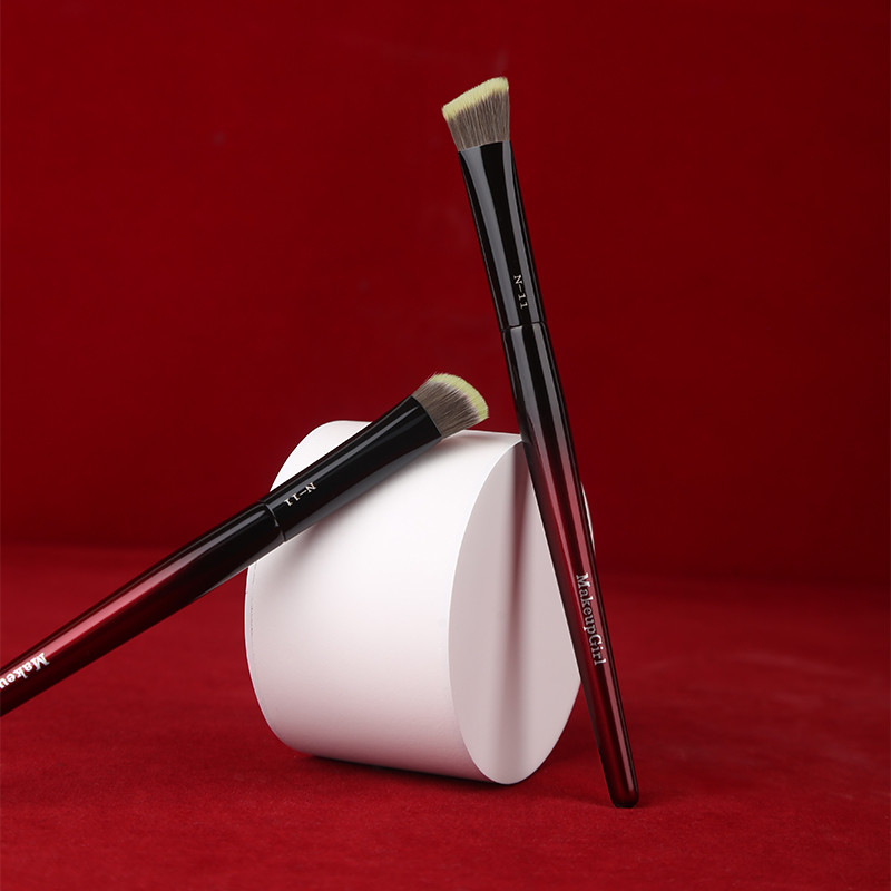 Zhu Glaze N11 Tam Giác Highlighter Brush Slope Matte Facial Brightening Brush Liền Mạch Che Khuyết Điểm Lông Mềm Cọ Trang Điểm