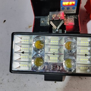 Xe Tải Đèn led Ô Tô Trường Quan Sát Lớn Xa Chùm Thấp Đèn Đảo Chiều Xe Máy Harvester 12v24v48v60v Đa Năng