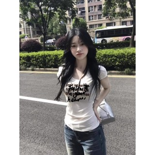 American Hot Girl Tight-Fit Letter Trắng Chính Hãng Vai Ngắn Tay Áo Thun Nữ 2025 Ngọt Ngào Mát Mỏng Hơn Nhìn Móc Eo U-
