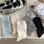 Tất kem giữa bắp chân nữ xuân hè, họa tiết hoa nhẹ nhàng, phù hợp với đầm hàng ngày