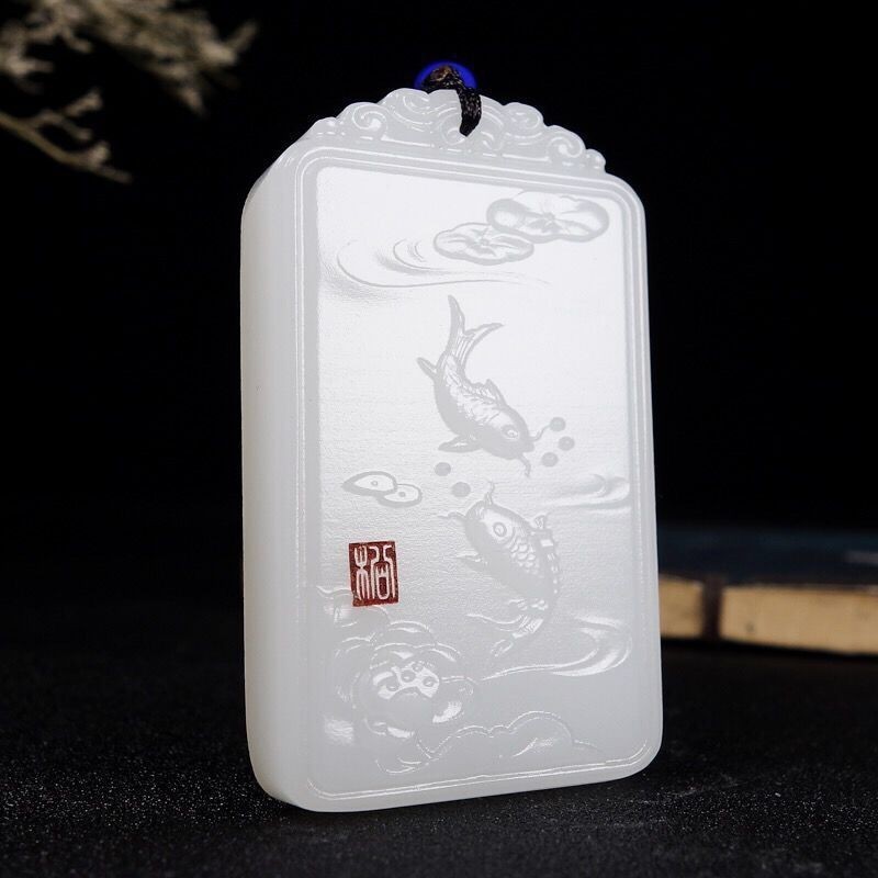 Mặt dây chuyền cá Hetian tự nhiên Mặt dây chuyền nam nữ Đơn giản hàng ngày tươi công cộng