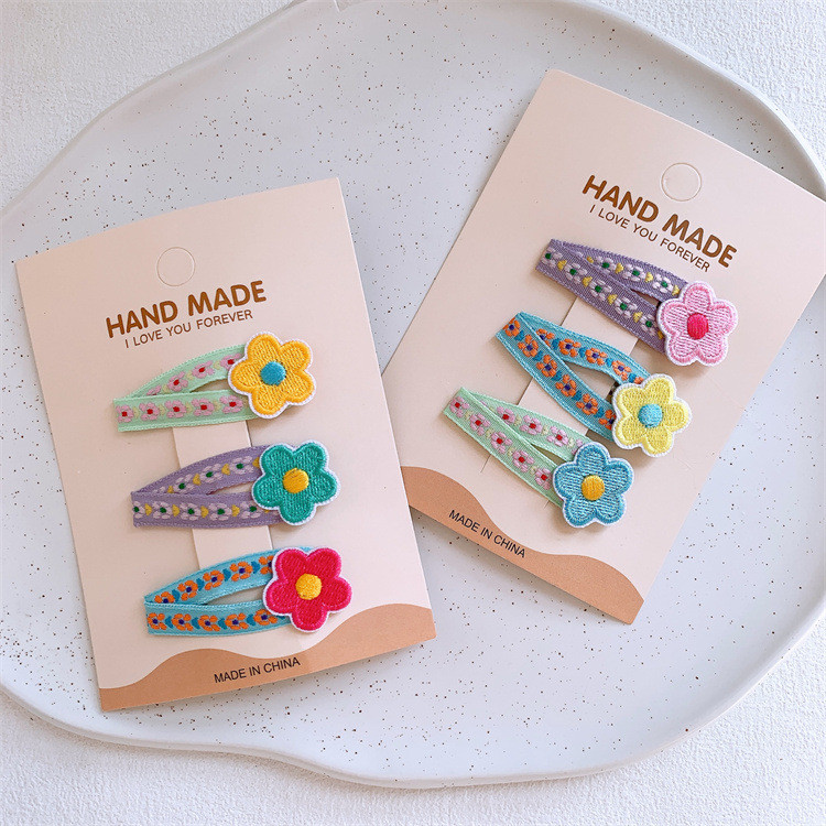 Kẹp tóc hoa thêu đầy màu sắc cho bé gái (3 CÁI)