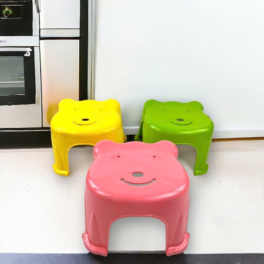 Ghế Ngồi Chú Gấu Vinh Nam Plastic Ghế Nhựa Cao Cấp Cứng Cáp Siêu Chắc Chắn Size 30x30x12.5cm Mã 015