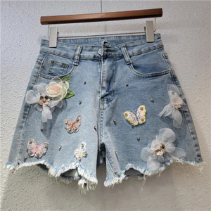 Ga Châu Âu Quần Short Denim Nữ Mùa Hè 2025 Phong Cách Mới Hợp Thời Trang Rách Đính Hạt Hoa Thêu Mỏng Hơn Nhìn Rộng Quần Nóng