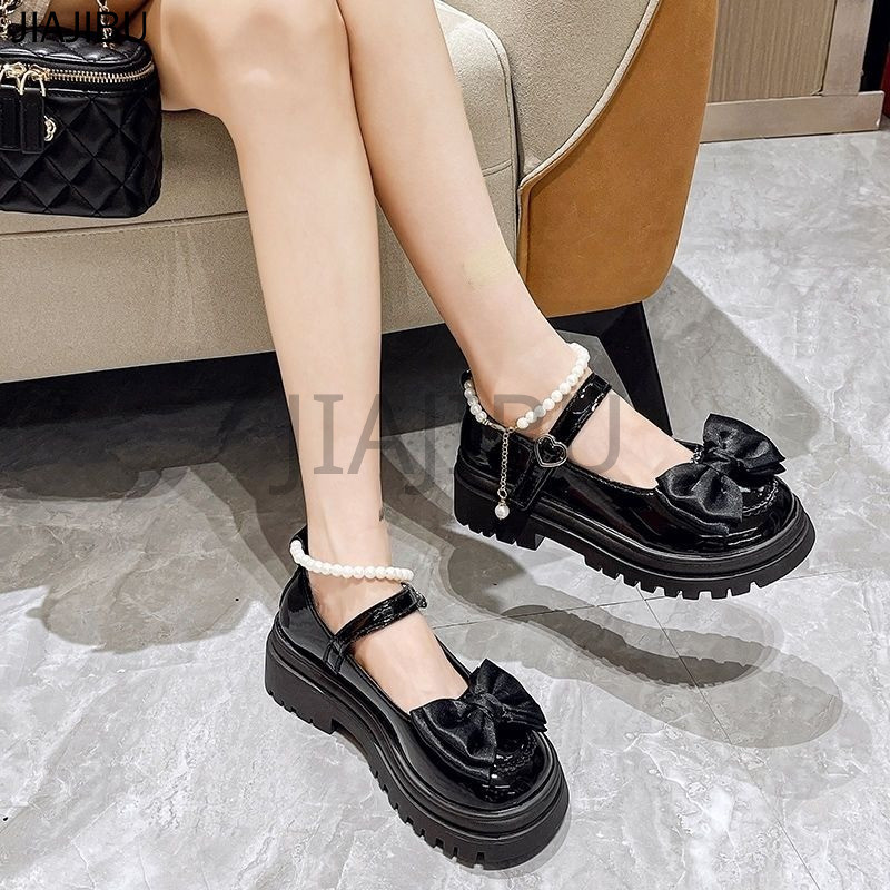 Size 35-45 Giày Da Nơ Đen Mũi Tròn Chống Trượt Phong Cách Anh Quốc 44 Giày Nữ Cỡ Lớn 43 Korean Fashion Beige Cosplay Beaded Platform Mary Jane Shoes 42 Giày Đi Học Gót Dày Màu Đen Japanese JK Uniform Lolita Doll Shoes Giày Công Chúa Cổ Điển Pháp Giày Nhảy