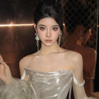 Siêu Nhấp Nháy Cao Cấp Phóng Đại Bông Tai Cô Dâu Họp Thường Niên Bướm Tua Rua Dài Tai Kẹp