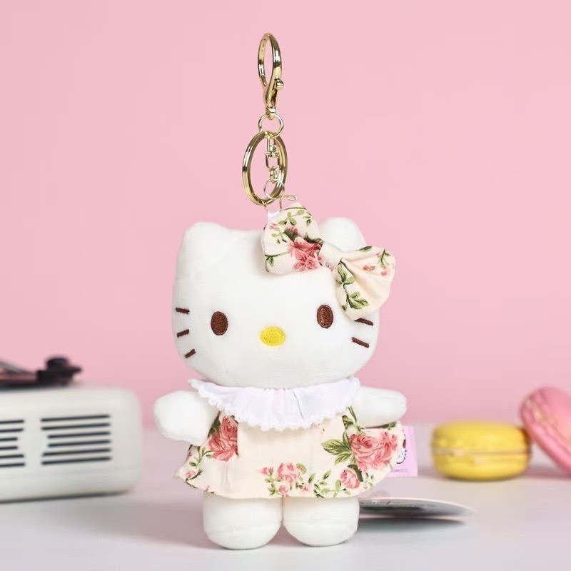 Sanrio Hoa Kỷ Niệm Kitty Rose Tình Yêu Mặt Dây Chuyền Búp Bê Mặt Dây Chuyền