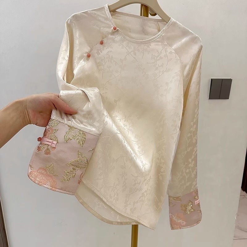 Phong Cách Trung Hoa Mới Phong Cách Trung Hoa Quần Áo Nữ 2024 Đầu Xuân Cổ Tròn Phù Hợp Với Retro Jacquard Dài Tay Áo Sơ Mi Đính Hạt Tính Khí Áo Sơ Mi