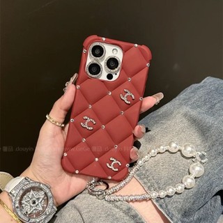 Ốp điện thoại iPhone 15 mẫu nữ iPhone16promax màu đỏ hình thoi Angola mềm mại 13/12