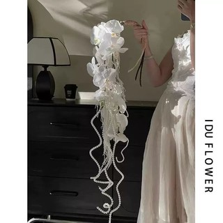 Bó hoa lan Thác nước kèm ngọc trai và rền rủ trắng  siêu sang trọng dài 1m