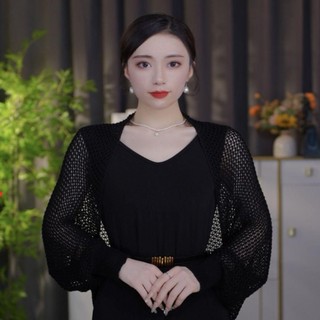 Áo len dệt kim ROOMYCO chống nắng, kèm khăn choàng lụa thanh lịch và áo smock dài tay đơn giản