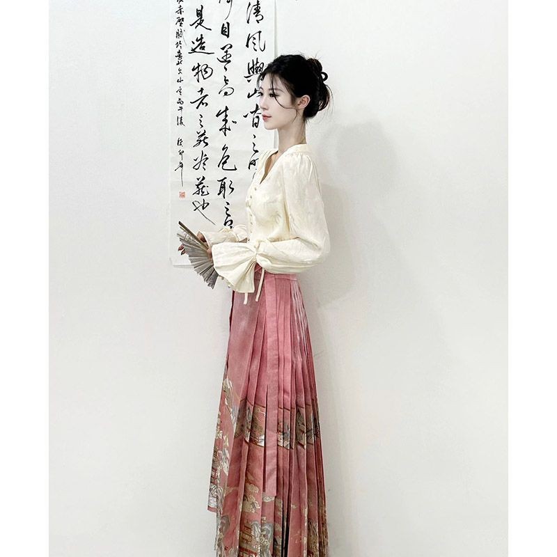 Bộ váy mặt ngựa Satin phong cách quốc gia dành cho nữ Bộ hai mảnh