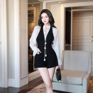 Set rời Khiết Style gồm Áo tơ tay bồng phối dây hoa kèm Quần yếm đen trẻ trung, thanh lịch KS84