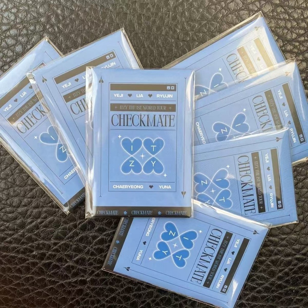 Thẻ giao dịch ITZY Checkmate World Tour Photocard