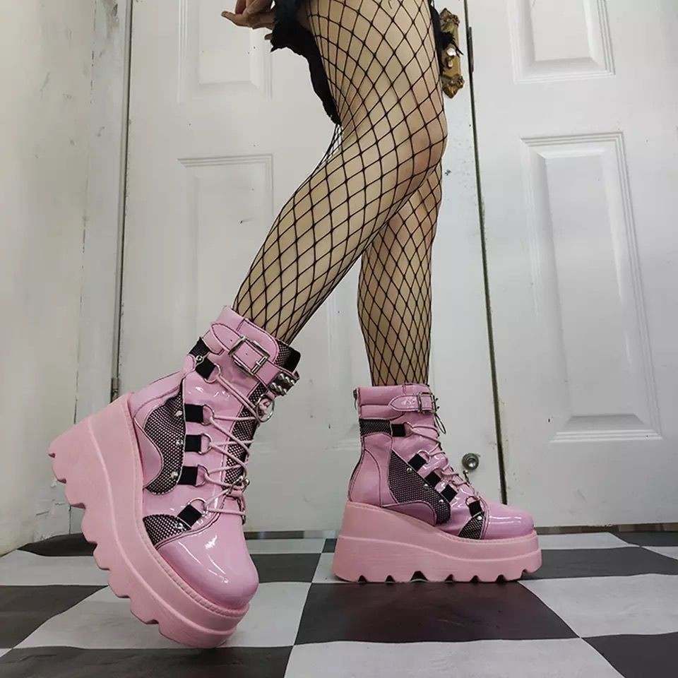 Cny Giày Bốt Nữ Bán Chạy 9,5Cm Đế Dày Xe Máy Giày Bốt y Gothic Hồng Hot Girl Giày Bốt Ngắn Nữ Mờ Đen Martin Boots