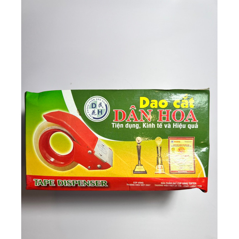 Tay cầm cắt băng keo đóng thùng hàng Dân Hoa. -