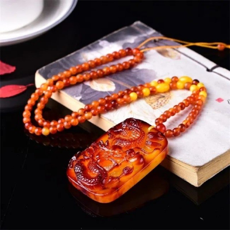 Hổ Phách Cũ Ong Đỏ Da Cung Hoàng Đạo Rồng Thương Hiệu Mặt Dây Chuyền Nam Nữ Đơn Giản Phù Hợp Với Thời Trang