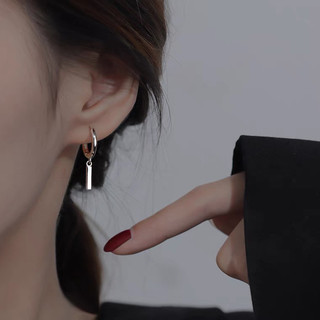 ✨Bông Tai Bạc Bông Tai 2022 Niche Thiết Kế Cấp Lạnh Phong Cách Bông Tai Trơn Bông Tai 25.5.19