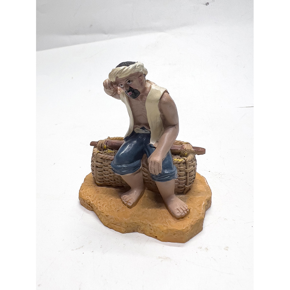 Ông Lão Gánh Củi Trang Trí Tiểu Cảnh, Non Bộ, Bể Cá Cảnh (7x6x8cm)