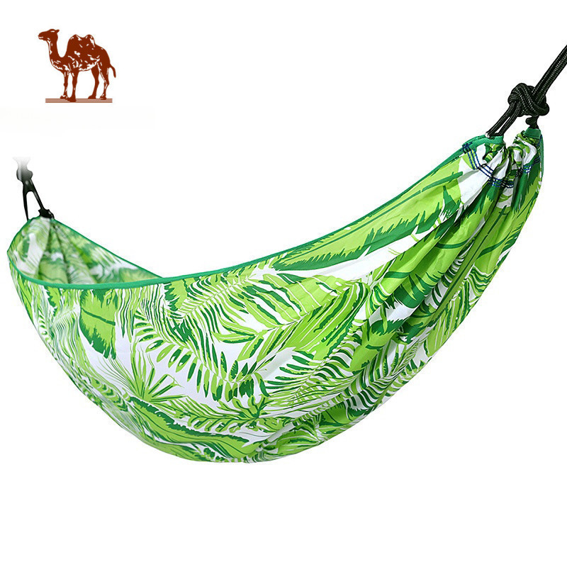 Ảnh Võng CAMEL CROWN họa tiết độc đáo dễ thương để đi cắm trại 1