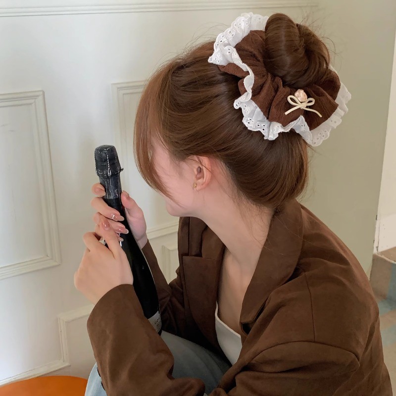 Dây Buộc Tóc Scrunchies Viền Ren Đính Nơ Hoa Hồng Style Retro Pháp Phụ Kiện Tóc Nữ Empoli