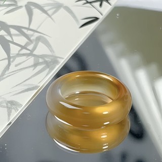 Mã não tự nhiên nguyên chất, Chalcedony, đá cao, chất liệu ngựa vàng trắng, Unisex, nhẫn trơn mới của Trung Quốc, Vòng chạy