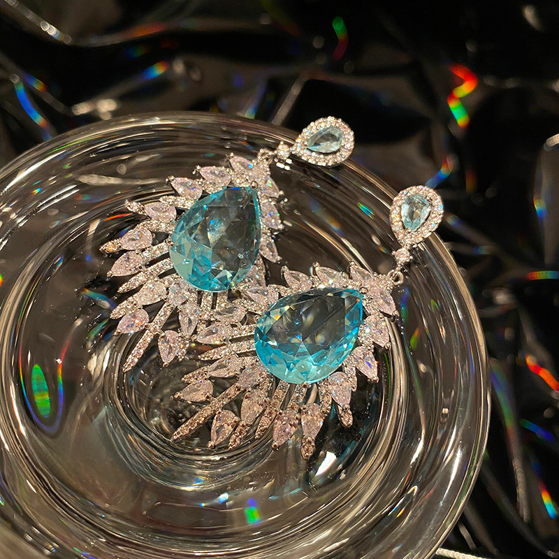 Bông tai dài tinh tế Zircon màu xanh mới