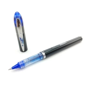 Bút ký tên Uni Vision Elite nắp UB-205 UB205 UB 205 nét 0.5mm:1 cây.