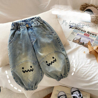 Quần jeans trẻ em mới mùa xuân và mùa thu, quần thêu hoạt hình cho bé trai và bé gái, quần mùa xuân cho bé