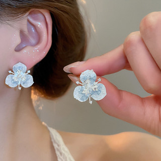 Bông tai hoa ngọc trai pha lê màu xanh Nữ thiết kế Niche Bông tai tươi thời trang Bông tai phong cách mát mẻ độc đáo
