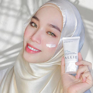 Kem chống nắng mặt Allie Kiểm soát dầu trên mặt và cơ thể Làm mới và dưỡng ẩm Làm mới và không nhờn Kem chống nắng