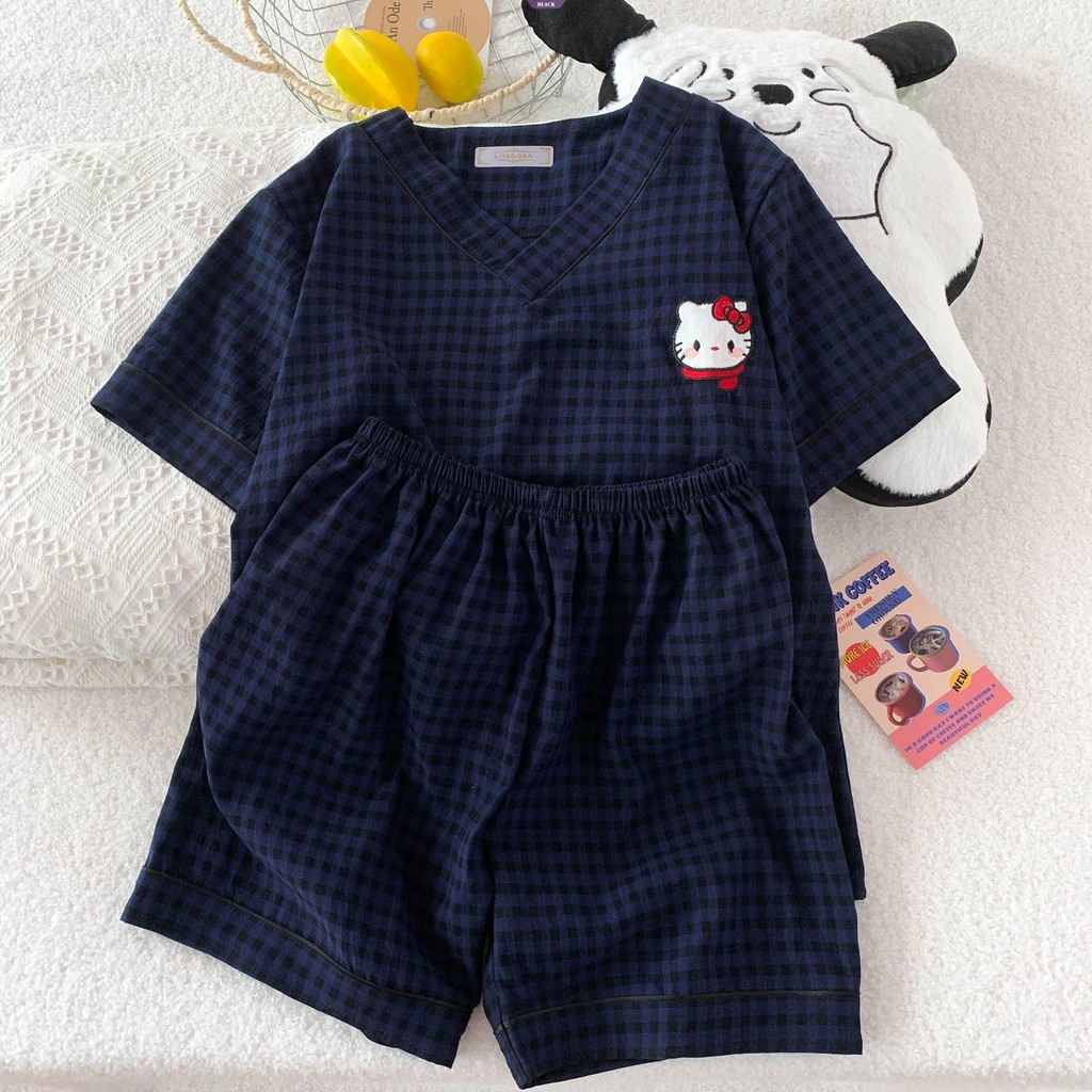 Bộ đồ ngủ cổ chữ V màu xanh đậm KT Cat Nữ mùa hè Phim hoạt hình ngọt ngào Quần Short ngắn tay Bộ đồ mặc nhà [BL]