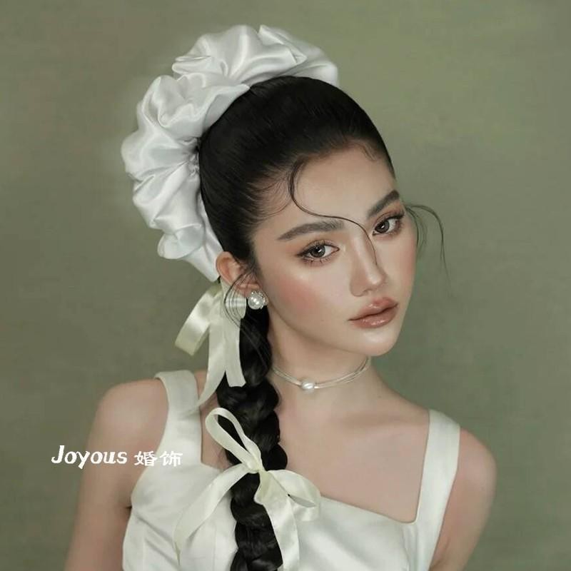 Mũ đội đầu cô dâu Phụ kiện đám cưới Retro Màu trắng khí quyển Bề mặt giả mạo Scrunchy Vòng tóc