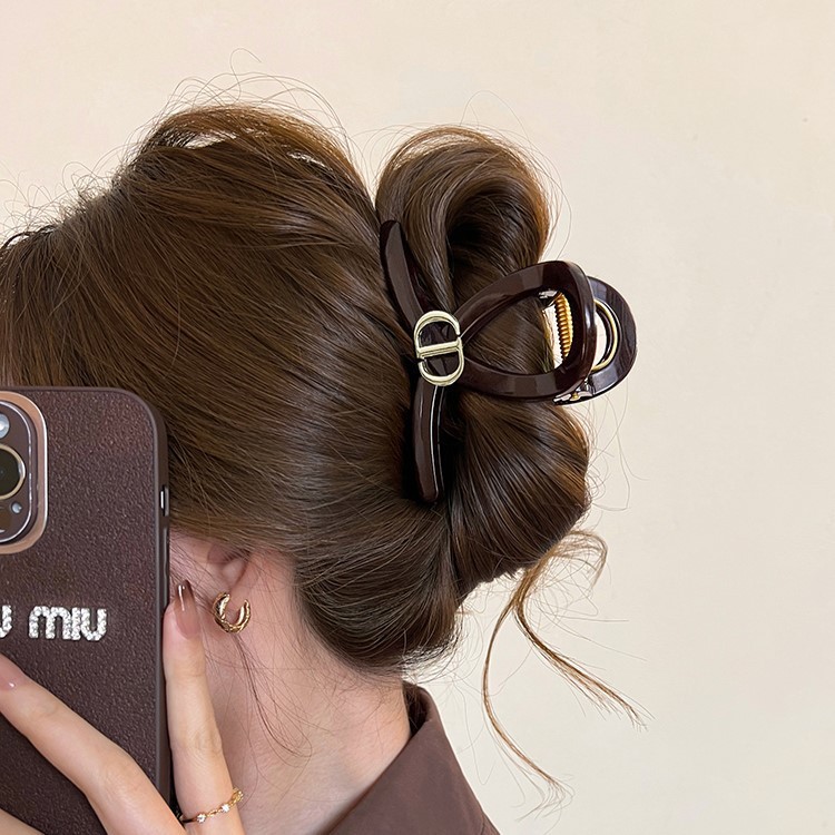 Kẹp cổ điển Kẹp cá mập nữ