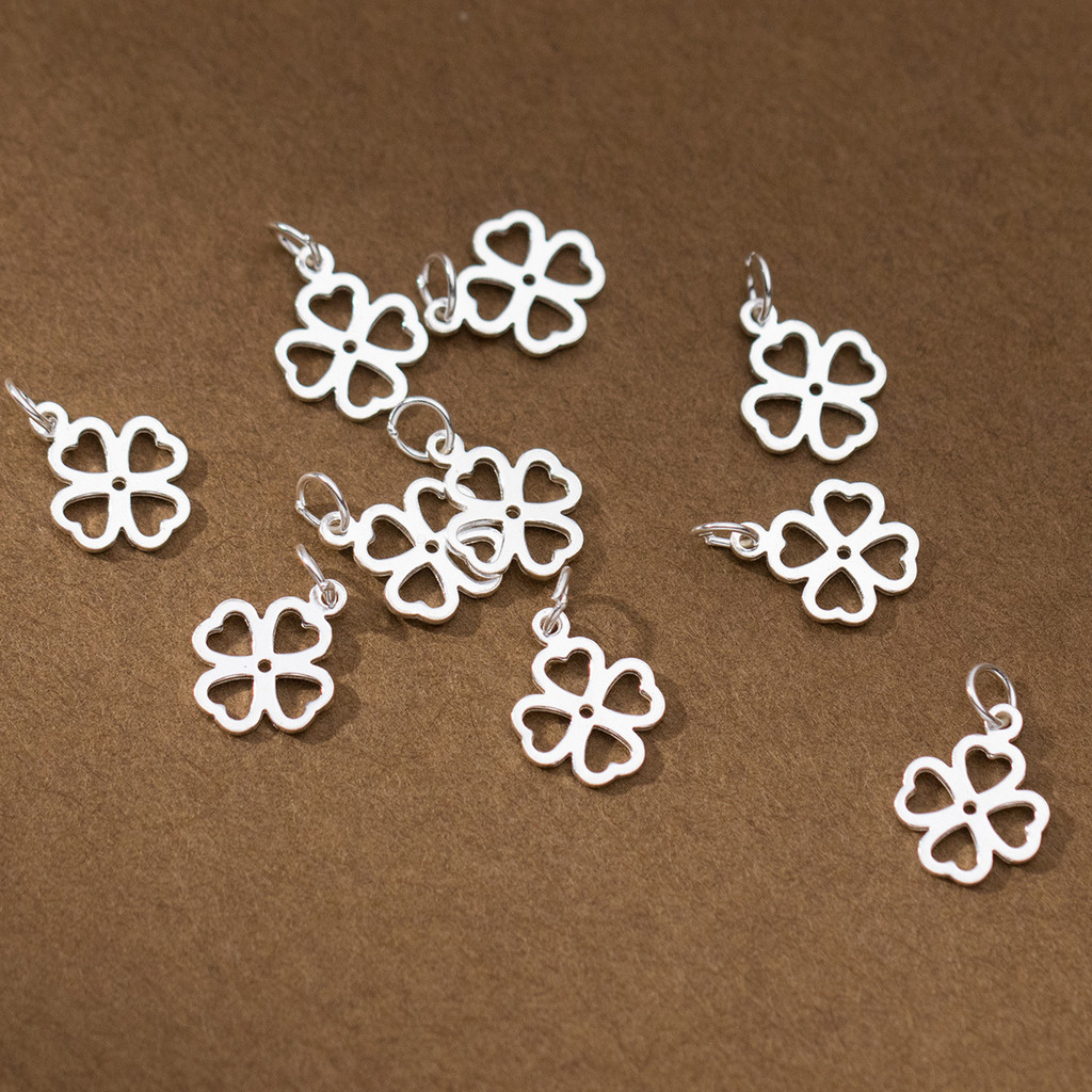 Tối Giản S925 Bạc Rỗng Bốn Lá Mặt Dây Chuyền Hoa Handmade Tự Làm Phụ Kiện Vòng Tay Dây Bện Chất Liệu Mặt Dây Chuyền