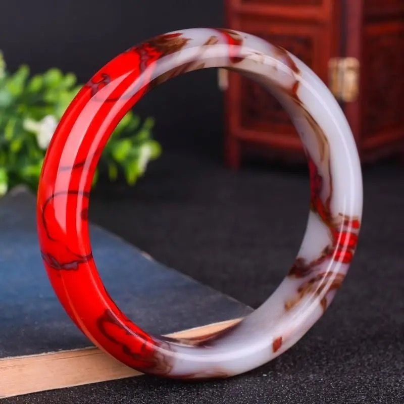 Vòng Tay Ngọc Bích Đính Đá Máu Tự Nhiên - Phù Hợp Cho Nữ