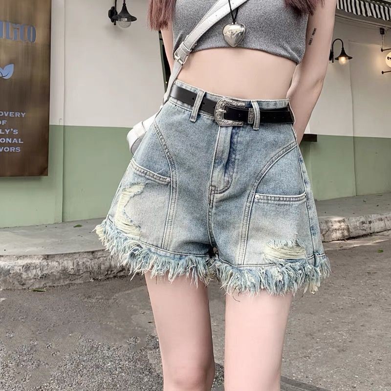 Quần short denim nữ rách màu xanh nhạt, viền thô tự nhiên, chân rộng ...