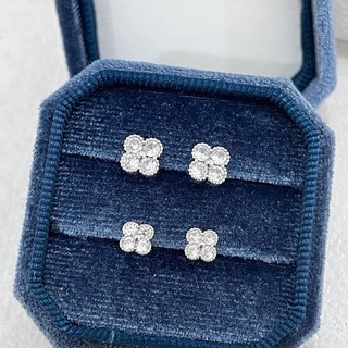 Bông tai nụ đá chốt vặn 2 size 6mm 5mm