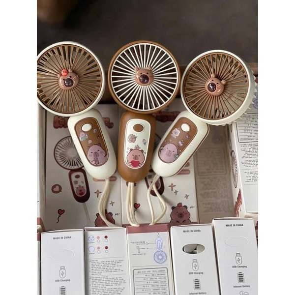 Quạt tích điện cầm tay mini capybara, quạt tích điện mini